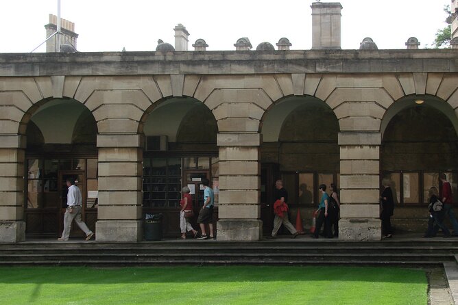 1.5-hour Oxford City and University Walking Tour - Who will get the most from this Oxford walk?