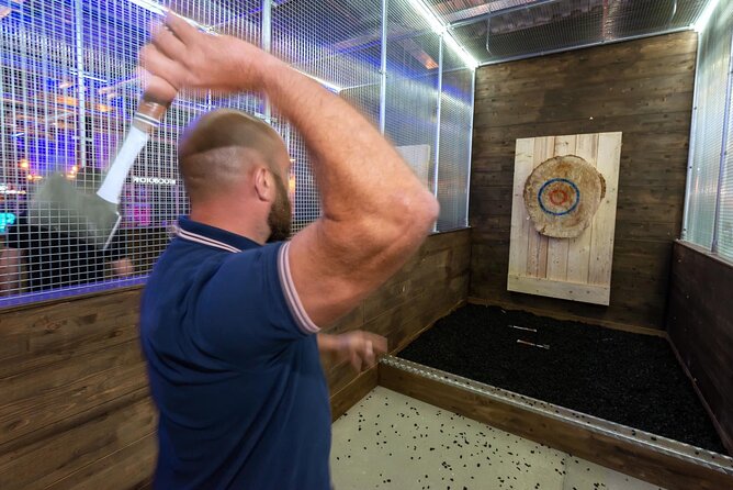 1 hour Private Axe Throwing Experience in Eastbourne - Key points at a glance