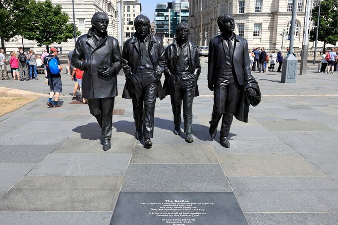 2-Hour Private Liverpool Walking Tour - Walking the 20-minute Albert Dock section