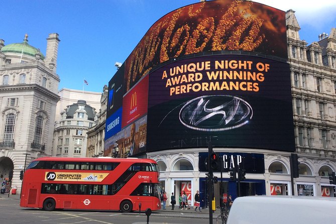 3 Hour Guided Private Walking Tour: The Best of London - Piccadilly Circus and the royal parks