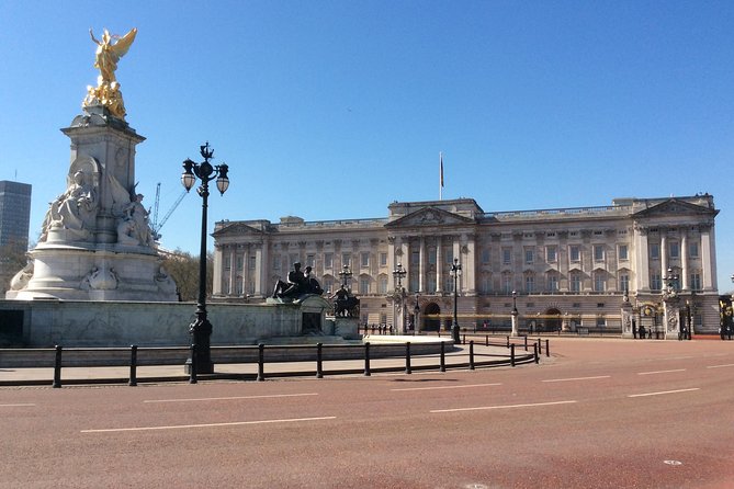 3 Hour Guided Private Walking Tour: The Best of London - Whitehall connects war, government, and ceremony
