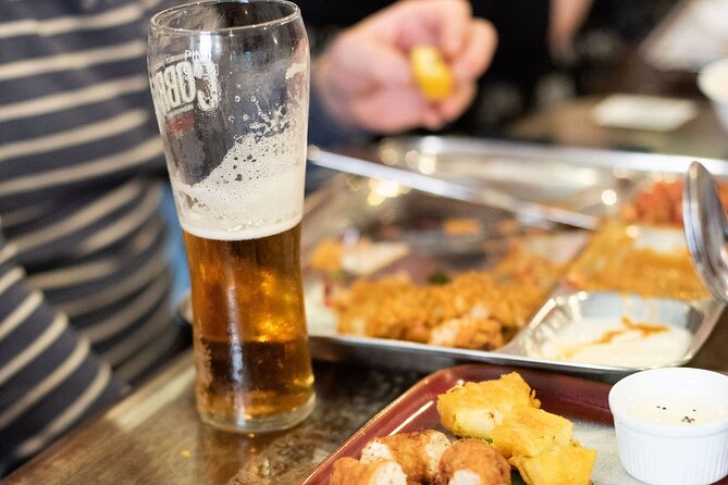3-Hour Indian Food Tasting around Leeds - Fresh pakora and a drink at another stop