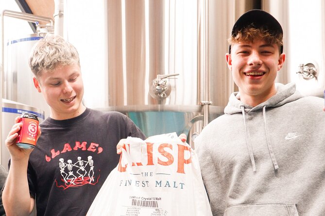 3 Locks Brewing Company Tour and Tasting Experience in Camden - Inside the brewhouse