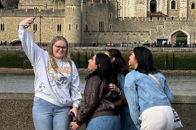 30 Major London Attractions Walking Tour With Photos - Big Ben and the walk across Westminster Bridge