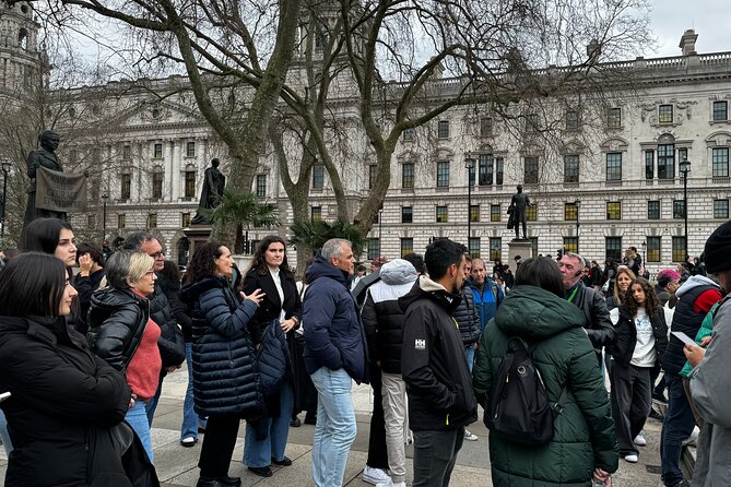 30 Major London Attractions Walking Tour With Photos - Piccadilly Circus, the Shaftesbury Memorial Fountain, and Leicester Square