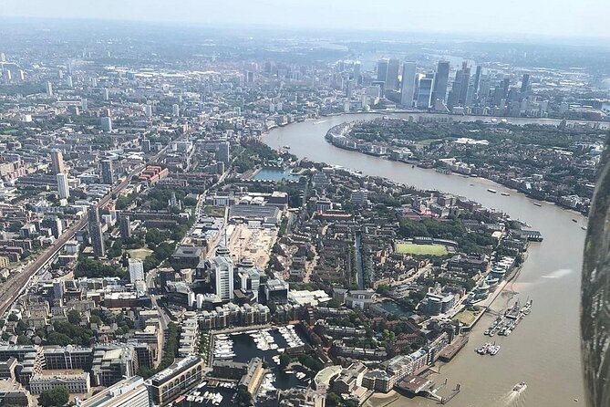 35 minute London Sightseeing Flight for 2 with Champagne - Weather, scheduling, and the risks of a fixed plan