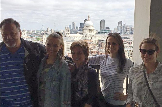 4 hour London Private Tour, with your own Black Cab Tour Guide - Royal ceremony along Whitehall