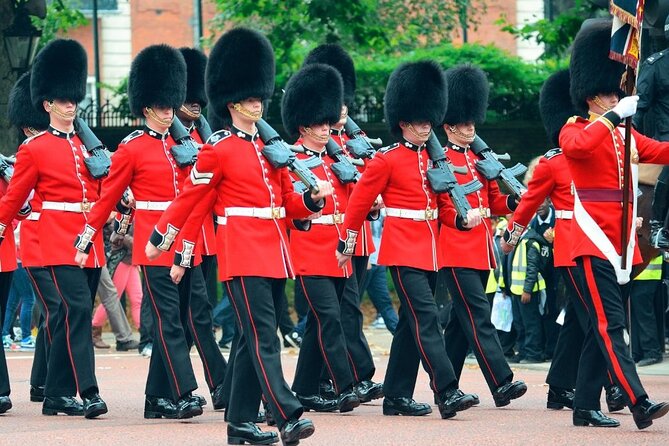 4-Hour Private Guided Tour of London on a Classic Itinerary - St. James’s Park, the prettiest link in the itinerary