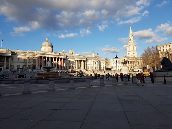 4 Hours Classic London Tour in a Private Vehicle - Private comfort, vehicle changes, and group size