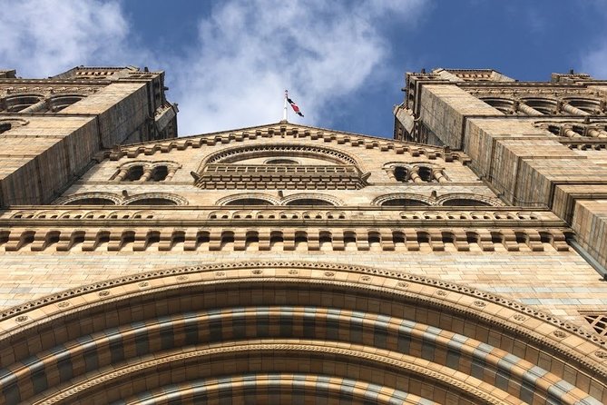 A Day at the Museum - Natural History Museum London - Heat, crowds, and what to wear