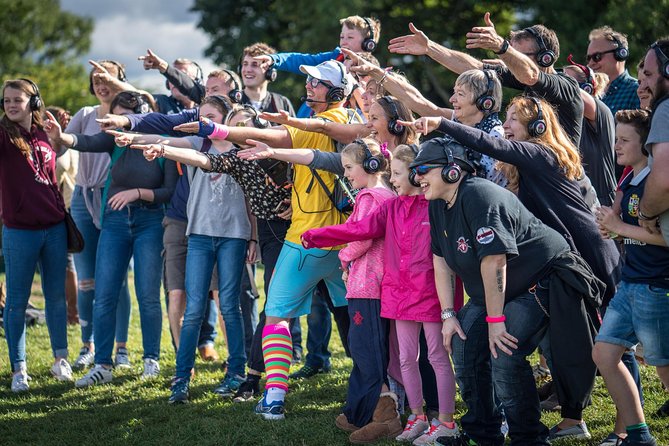 A Silent Disco Adventure in London - One hour of sightseeing, exercise, and laughter