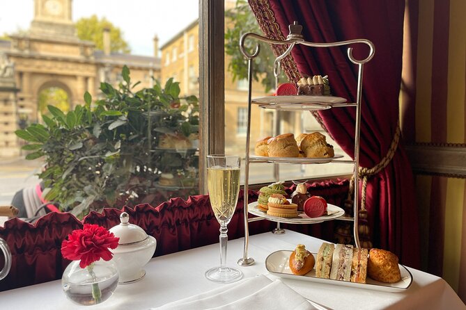 Afternoon Tea at The Rubens at the Palace, Buckingham Palace - Champagne, cocktails, and the cost of the occasion