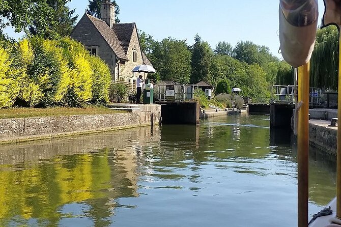 Afternoon Tea Sightseeing River Cruise in Oxford - Afternoon tea from The Folly