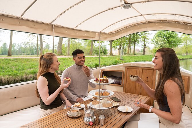 Afternoon Tea Sightseeing River Cruise in Oxford - Weather, seating, and the practical side