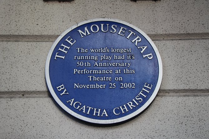 Agatha Christie London Walking Tour - The walk between the landmarks
