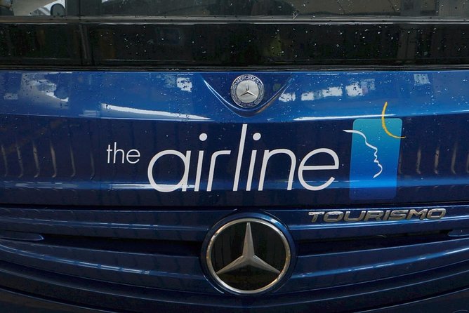 Airport Coach Service from Heathrow to Oxford - Finding the service at Heathrow