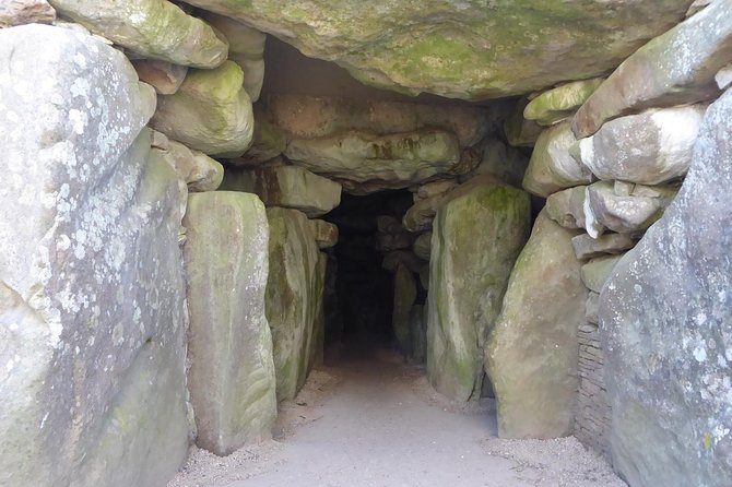 Ancient Britain Tour - Private Day Trip from Bath - Lunch before Stonehenge