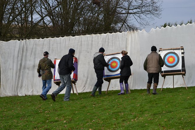 Archery Session - One Hour - The first few minutes: safety, bows, and simple instructions