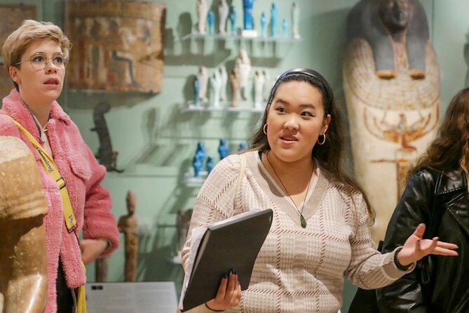 Ashmolean Museum Tour - by Uncomfortable Oxford™ - Five minutes in the Ashmolean Story Gallery
