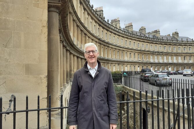 Bad of Bath fun Walking Tour of Bath - Pulteney Bridge and the city’s picture-perfect side