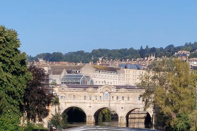 Bath and Cotswolds Guided Tour from London - Food, toilets, and the small practical details