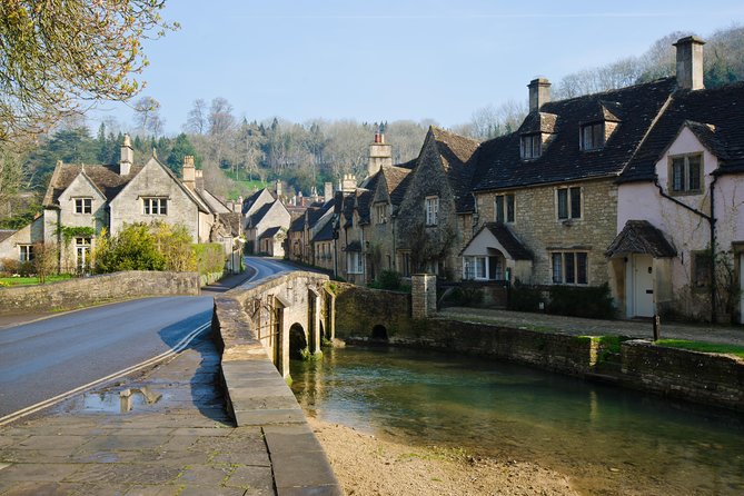 Bath and the Cotswolds Day Tour from Southampton - The Roman Baths deserve your independent hour