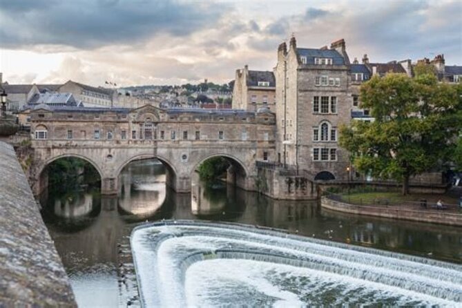 Bath: Local Pubs & Historic Sights Walking Tour (3h) - Starting beside Bath Abbey and the Roman Baths