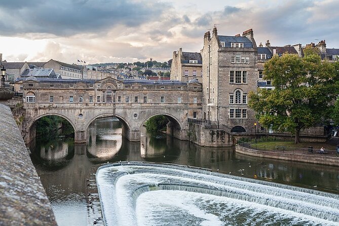Bath Private Self-Guided Walking Audio Tour - Ending at Thermae Bath Spa