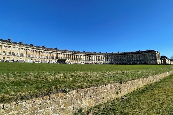 Bath Public Walking Tour including Bath Abbey - The Royal Crescent and Georgian Bath