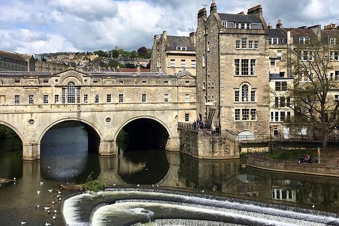Bath Public Walking Tour including Bath Abbey - Pace, Hills, and Group Size