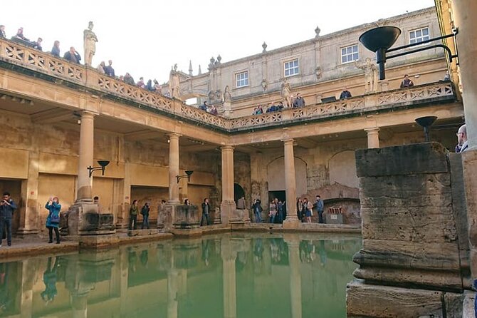 Bath Self-Guided Private Tour - The Circus, Gay Street, and No. 1 Royal Crescent