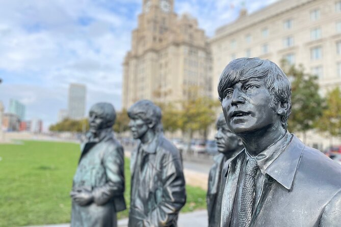 Beatles Guided Walking Tour in Liverpool - Meeting Eleanor Rigby at her five-minute stop