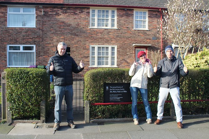Beatles Liverpool Childhood Homes Tour exc National Trust tickets - Inside John Lennon’s Mendips