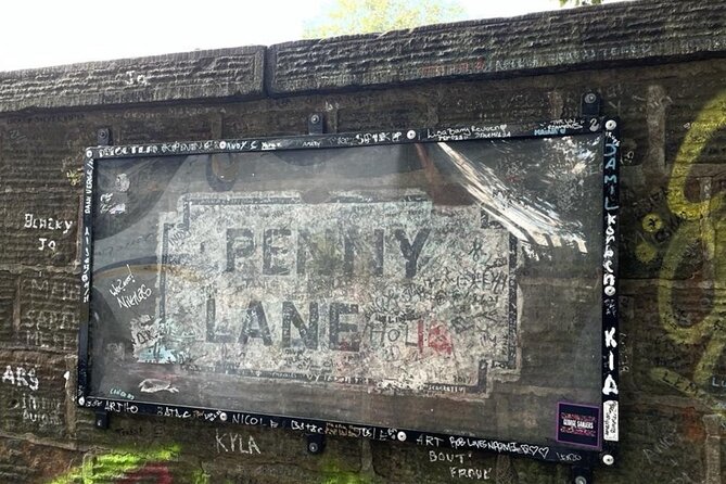 Beatles Ticket To Ride Half Day Tour Small Groups - Strawberry Field and John Lennon’s piano