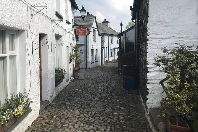 Beatrix Potter: Morning Half Day with an Expert Guide - includes entrance fees - Hawkshead: medieval streets and William Heelis