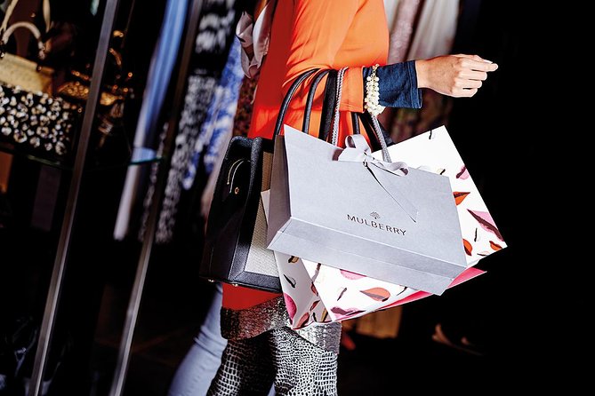 Bicester Village Shopping Trip from London with VIP Discount - Group size, support, and possible snags
