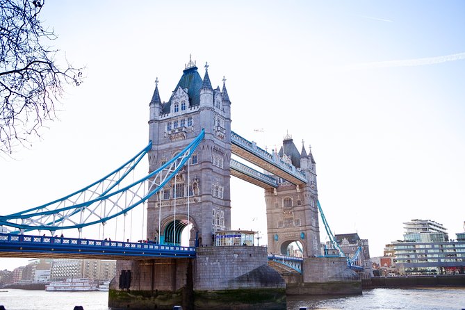 Black Taxi Tour of London: Classic Sightseeing Bespoke & Fun - Westminster Abbey: Coronations From the Outside