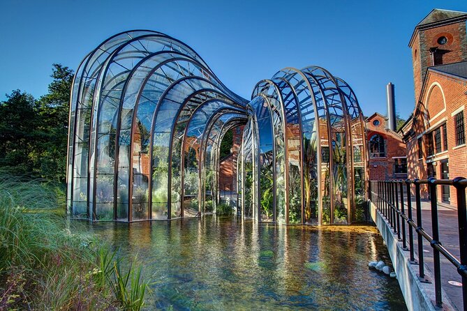 Bombay Sapphire Gin Cocktail Masterclass and Tour - Arriving at the Bombay Sapphire Distillery