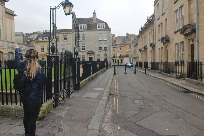 Bridgerton Tour and Bath City Highlights with Music - Listening to Bridgerton through headphones