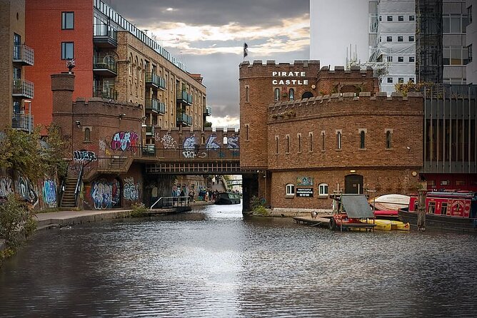 Britpop Camden: A Self-Guided Audio Tour in London - Last Chance Saloon and the live music trail