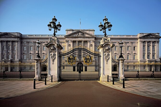 Buckingham Palace: Official State Rooms Entry Ticket - The Ballroom, banquets, and formal royal rooms