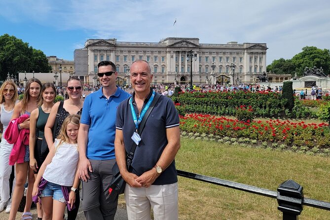 Buckingham Palace: Walking Tour with Entry & Audio Guide - The 2025 special exhibition