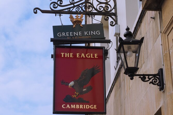 Cambridge Famous Alumni Quest Experience - The Crescent, CB2 1SD, and Queens’ Lane
