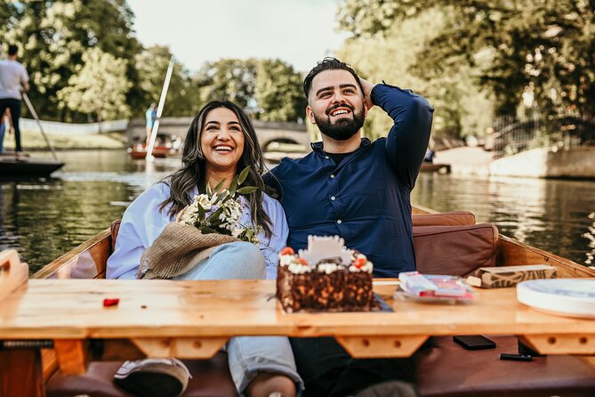 Cambridge - Shared Punting Tour - Why the $27.73 price can make sense