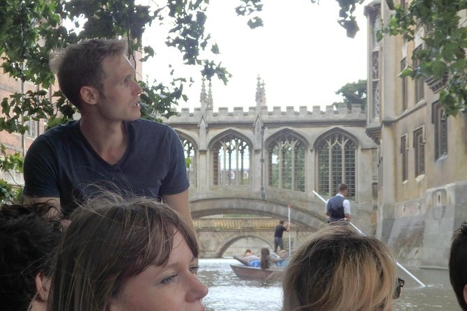 Cambridge University Colleges Guided Punting Tour - The second-oldest surviving college and women’s education