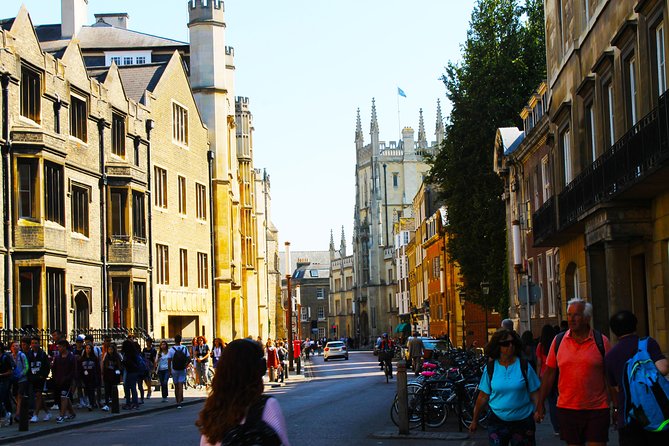Cambridge University Walking Tour - Starting at the Round Church on Bridge Street