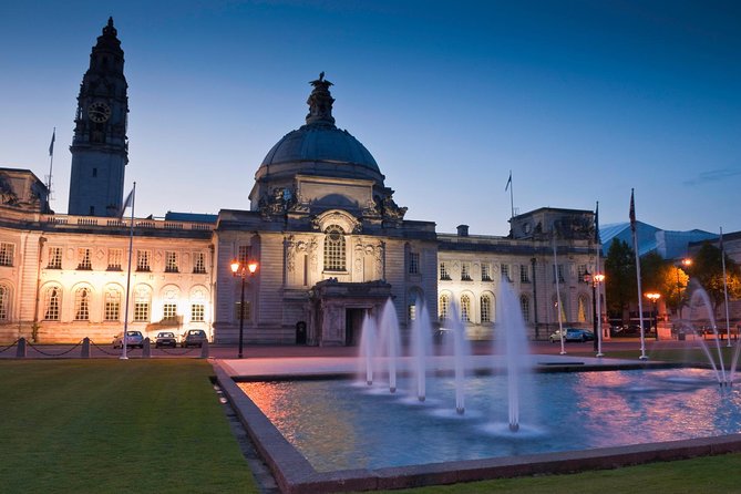 Cardiff Day Tour from London with Local Guide (Visit Wales) - Cardiff Bay and your independent hour