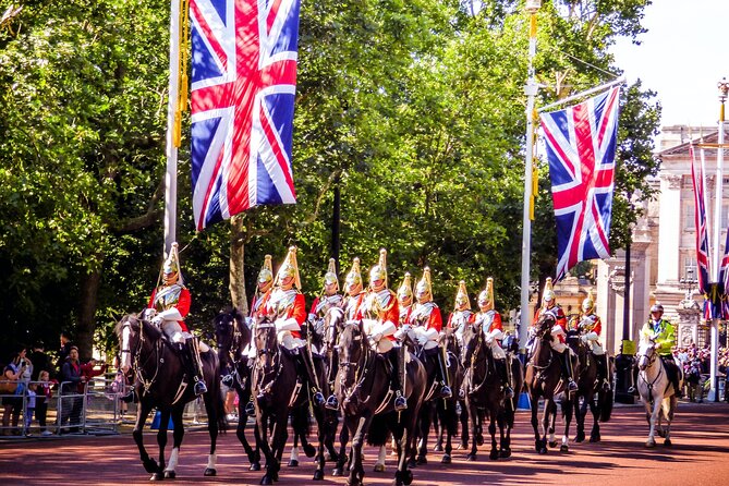 Changing of the Guard Walking Tour - What the $26.35 price really buys you