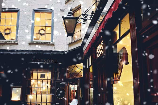 Charles Dickens Old London - Very Small Group Tour - Ye Olde Cheshire Cheese and Dickens’s tavern London