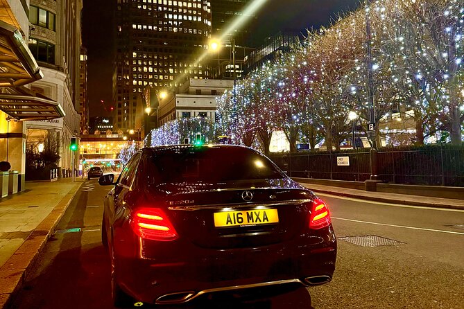 Chauffeur limo Services Heathrow Airport To/From anyLondon Hotel - Communication, flight monitoring, and the meet-and-greet advantage